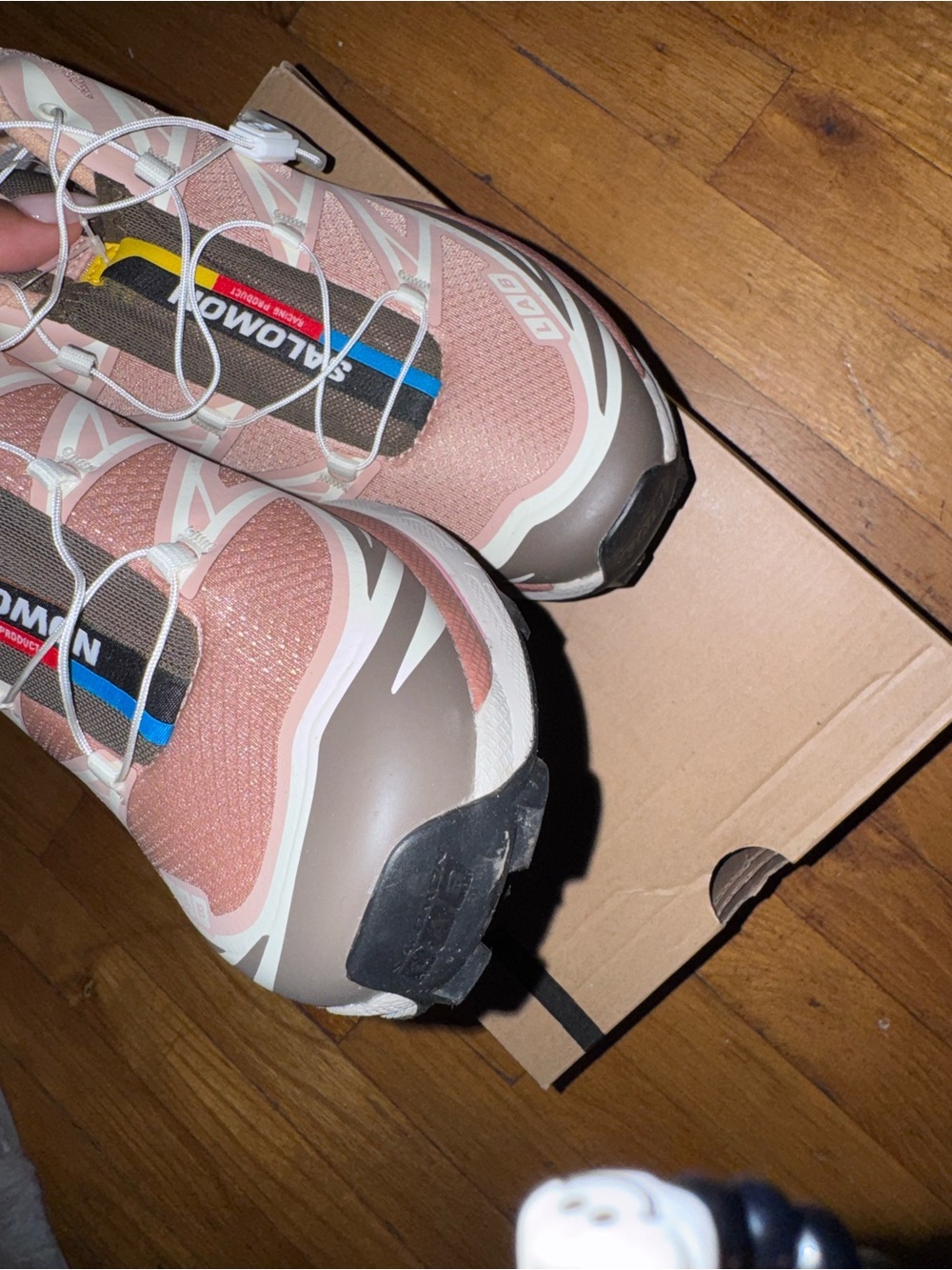 Salomon Women's Pink and Gray Trail Runners with Quicklace - Picture 10 of 12